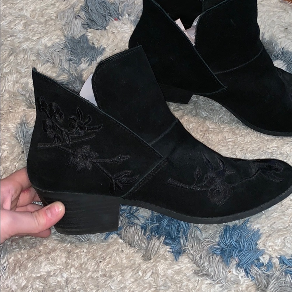 Black embroidered booties